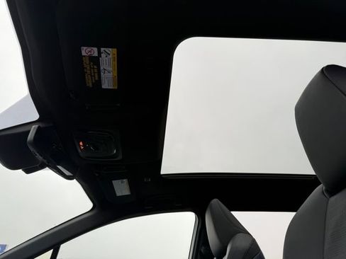 New 2026 Subaru Solterra AWD/4WD image 29