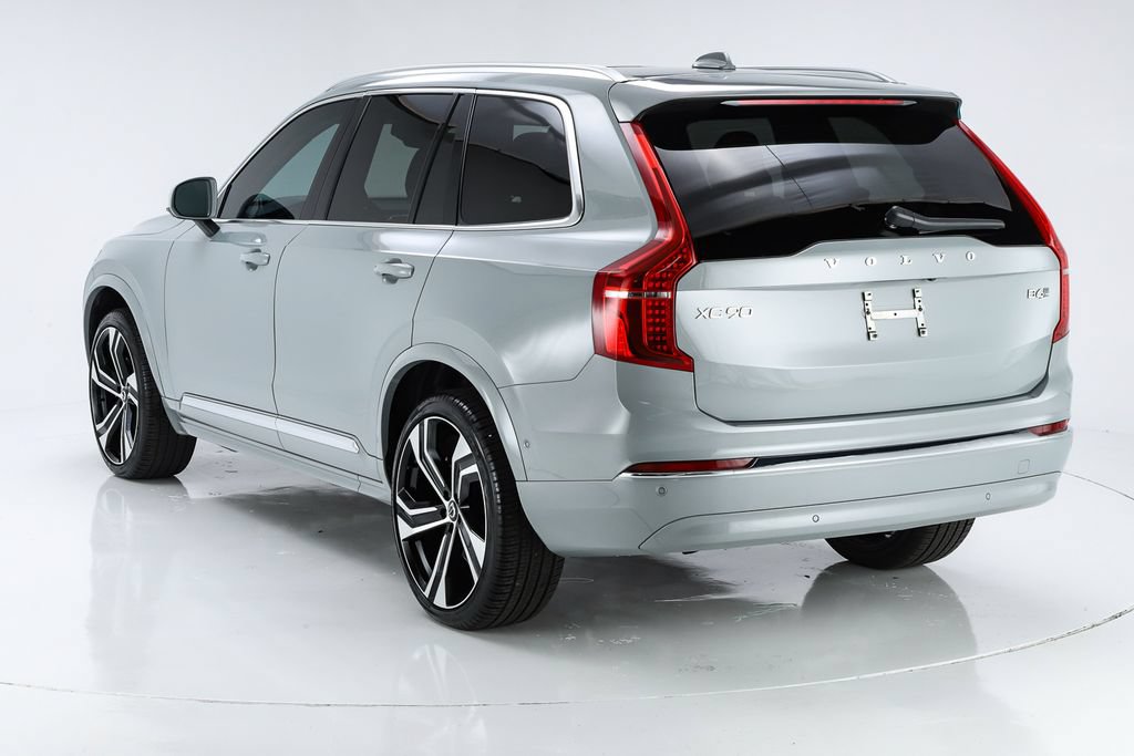 Used 2025 Volvo XC90 B6 Ultra w/ Protection Package AWD/4WD image 7