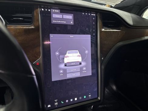 Used 2020 Tesla Model X Long Range image 18