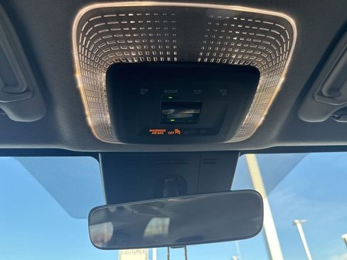 Used 2024 Toyota Prius LE image 15