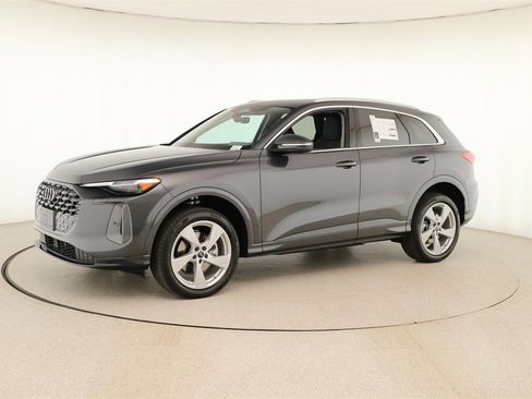 New 2025 Audi Q5 2.0T Premium Plus image 13