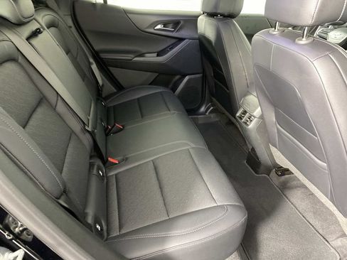 Used 2025 Chevrolet Equinox LT w/ Convenience Package II AWD/4WD image 12