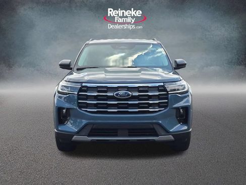 New 2026 Ford Explorer Active w/ Active Comfort Package AWD/4WD image 2