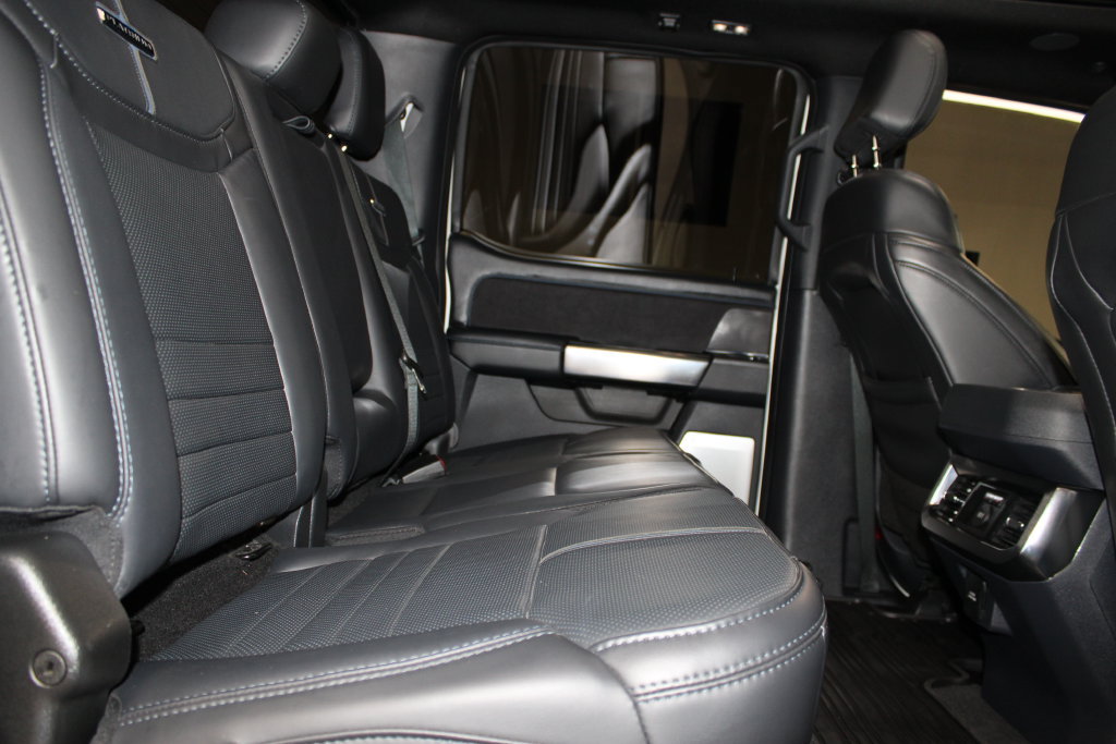 Used 2026 Ford F250 Platinum AWD/4WD image 30