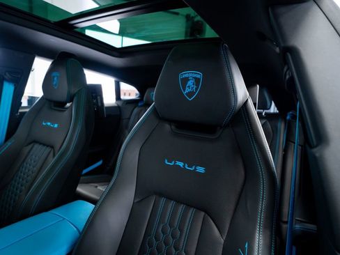 Used 2023 Lamborghini Urus Performante image 34