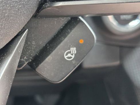 Used 2020 Subaru Forester Limited w/ Popular Package #3 AWD/4WD image 26