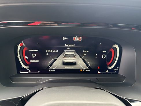 New 2026 Nissan Pathfinder Platinum w/ Accent Package FWD image 15