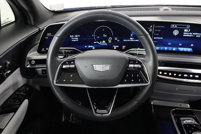 Used 2024 Cadillac Lyriq Sport RWD image 7
