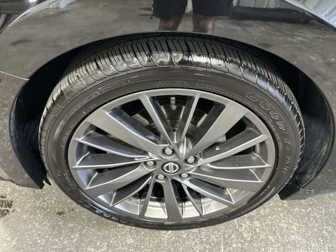 Used 2019 Nissan Maxima Platinum w/ Reserve Package FWD image 23