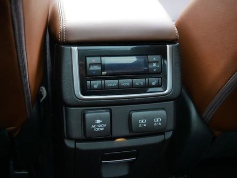 Used 2019 Subaru Ascent Touring image 13