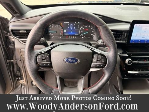 Used 2022 Ford Explorer ST-Line w/ Class IV Trailer Tow Package RWD image 13