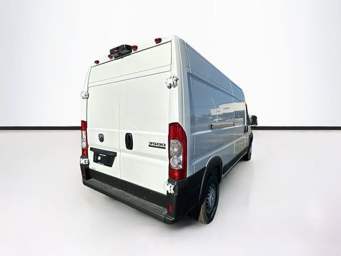 New 2026 RAM ProMaster 3500 w/ Convenience Group image 9