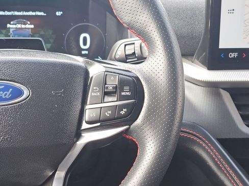 Used 2025 Ford Explorer ST-Line w/ ST-Line Street Pack image 24