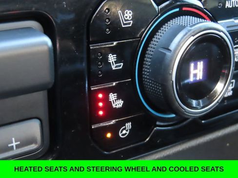 Used 2024 Chevrolet Silverado 1500 High Country AWD/4WD image 5