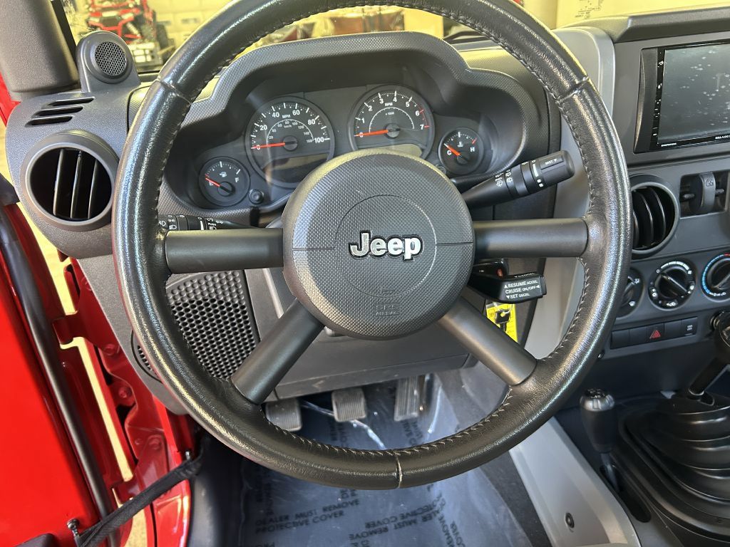 Used 2008 Jeep Wrangler X AWD/4WD image 3