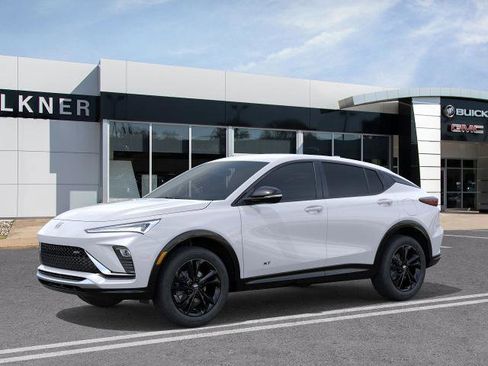 New 2026 Buick Envista Sport Touring image 2