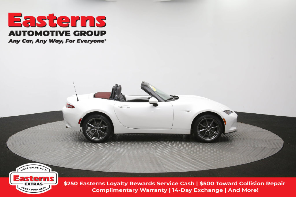 Used 2018 MAZDA MX-5 Miata Grand Touring RWD image 44