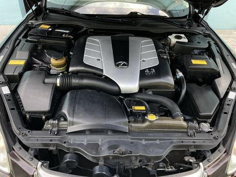 Used 2003 Lexus SC 430 Convertible image 34