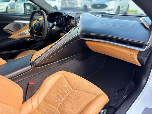 Used 2021 Chevrolet Corvette Stingray Premium Conv RWD image 25