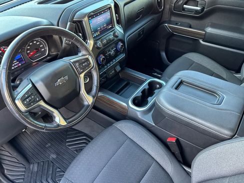 Used 2021 Chevrolet Silverado 1500 LT Trail Boss w/ Bed Protection Package image 11