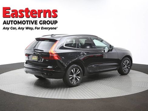Used 2023 Volvo XC60 B5 Core FWD image 41