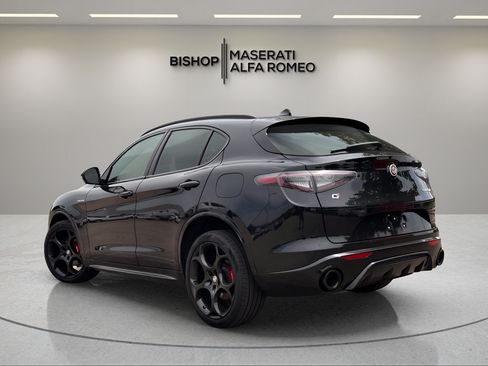 Used 2025 Alfa Romeo Stelvio Sprint w/ Veloce Package AWD/4WD image 3