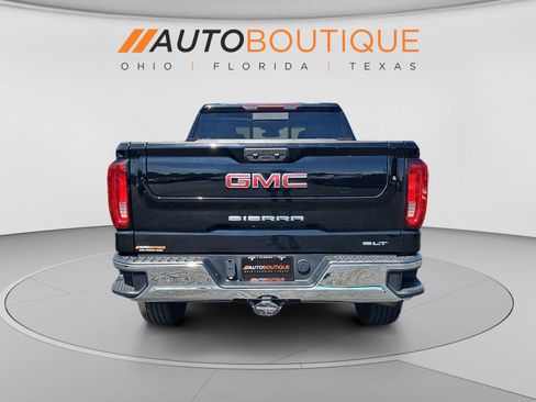 Used 2023 GMC Sierra 1500 SLT w/ SLT Premium Package AWD/4WD image 4