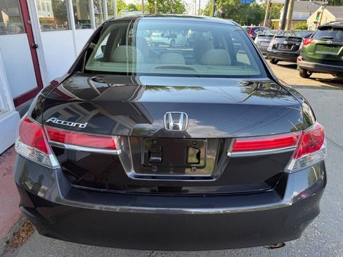 Used 2011 Honda Accord LX image 7
