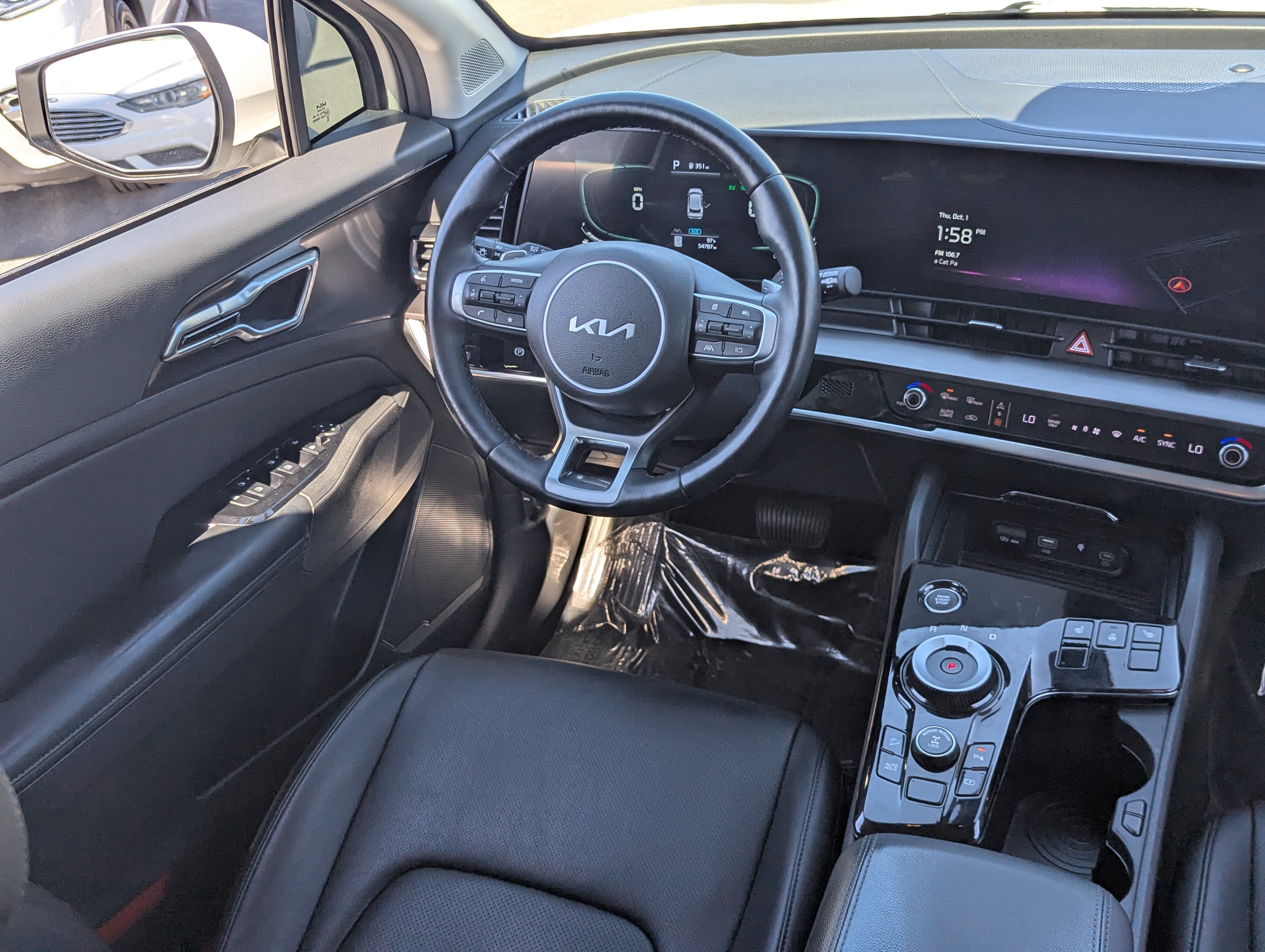 Certified 2023 Kia Sportage EX AWD/4WD image 15