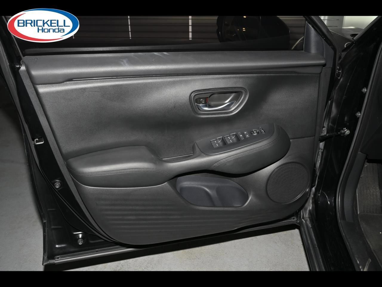 Used 2024 Honda HR-V LX image 19