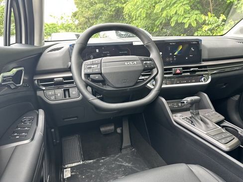 New 2026 Kia Sportage SX image 18