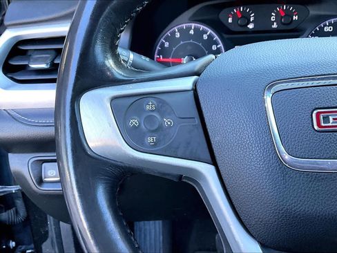 Used 2019 GMC Acadia SLE image 22