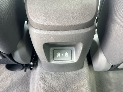 Certified 2025 Hyundai Elantra Sport image 24