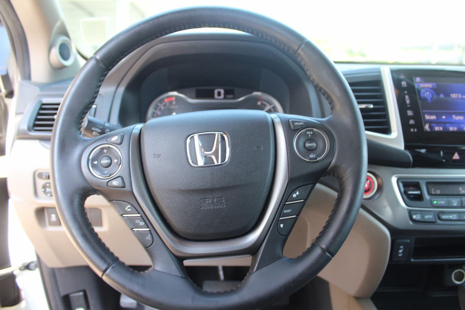 Used 2018 Honda Pilot EX-L image 14