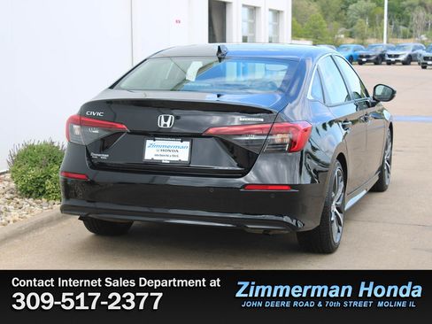 Certified 2024 Honda Civic Touring image 2