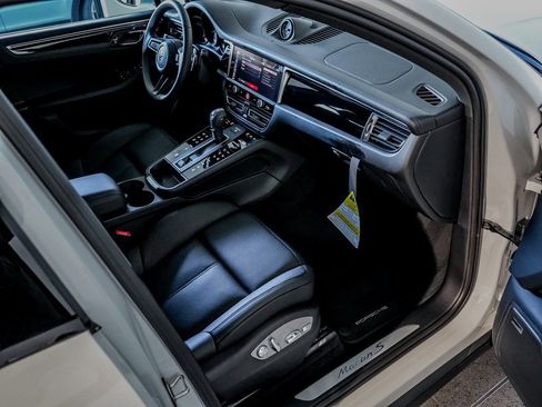 New 2026 Porsche Macan S AWD/4WD image 29