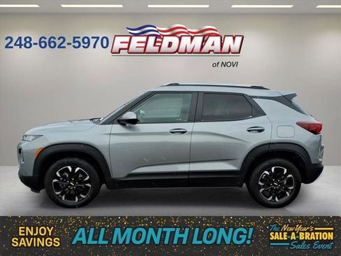 Used 2023 Chevrolet TrailBlazer LT image 2