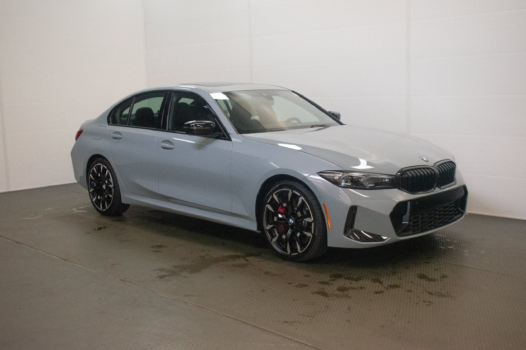 New 2026 BMW 330i xDrive Sedan w/ M Sport Package AWD/4WD image 1