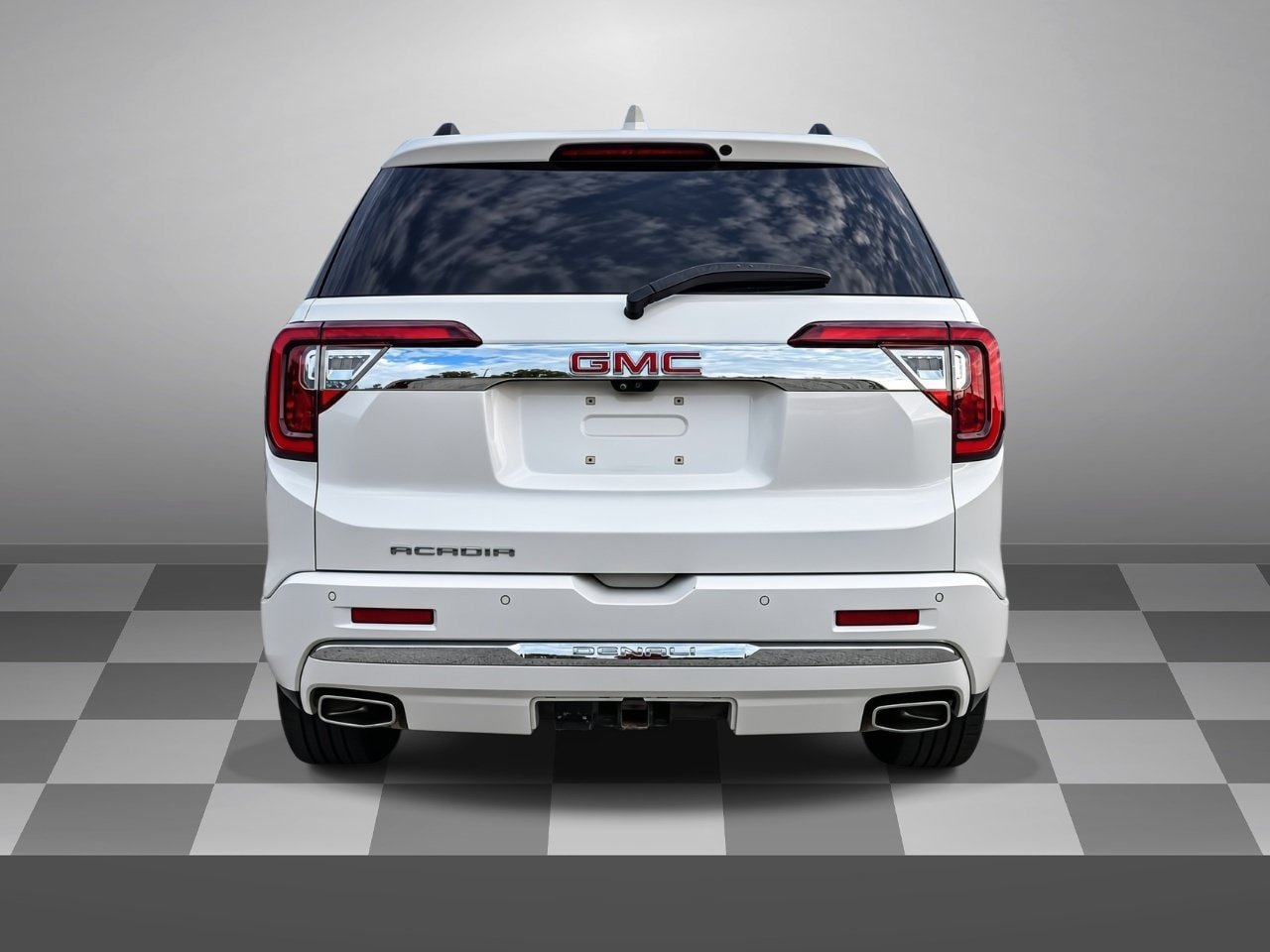 Used 2021 GMC Acadia Denali w/ Denali Technology Package FWD image 5