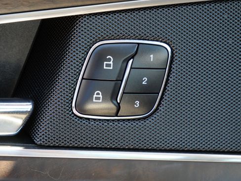 Used 2016 Lincoln MKX Reserve w/ Technology Package AWD/4WD image 27