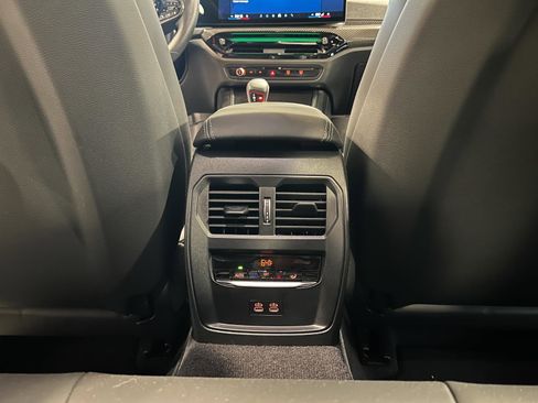 Used 2025 BMW M3 Competition image 31