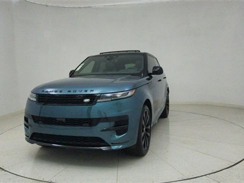 Used 2025 Land Rover Range Rover Sport Dynamic SE image 67