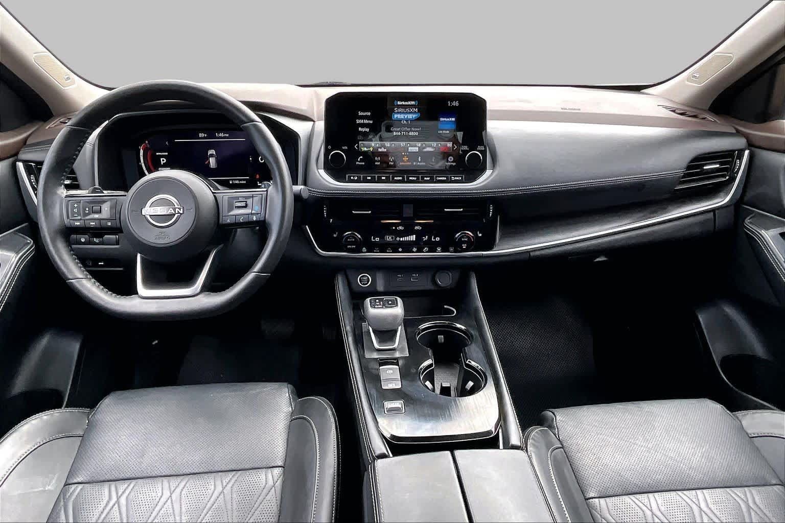 Used 2023 Nissan Rogue Platinum w/ Platinum Premium Package FWD image 16