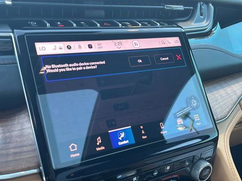 New 2025 Jeep Grand Cherokee Summit image 29