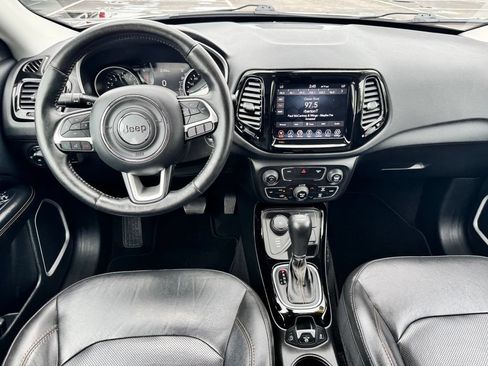 Used 2019 Jeep Compass Limited AWD/4WD image 28