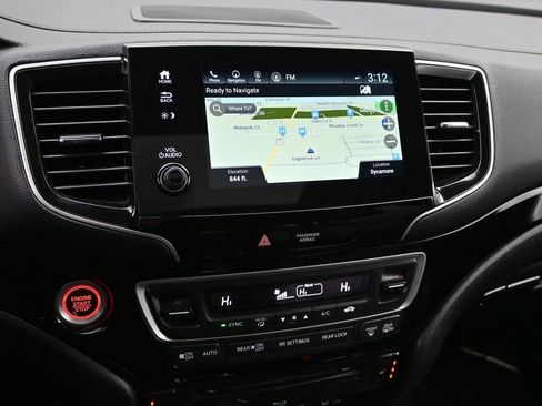 Used 2020 Honda Pilot Touring image 14