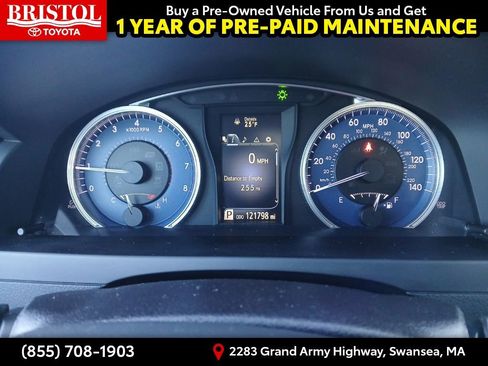Used 2016 Toyota Camry LE image 27