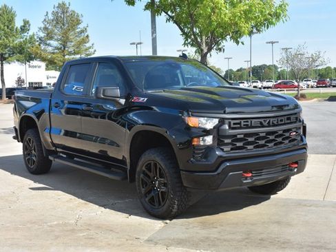 New 2026 Chevrolet Silverado 1500 Custom Trail Boss AWD/4WD image 3