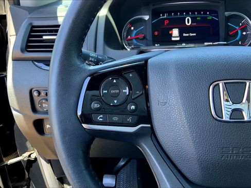 Used 2022 Honda Pilot Elite image 24