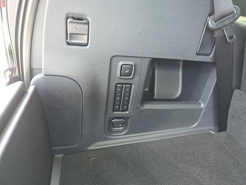 New 2026 Ford Expedition Active RWD image 35